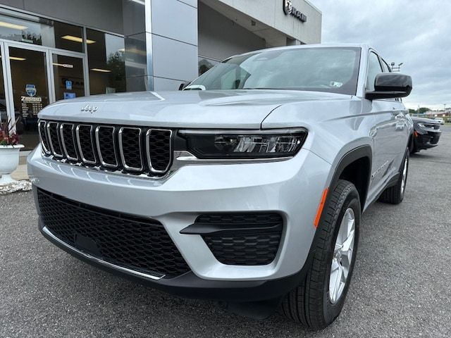 2024 Jeep Grand Cherokee Laredo X