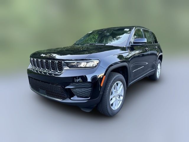 2024 Jeep Grand Cherokee Laredo X