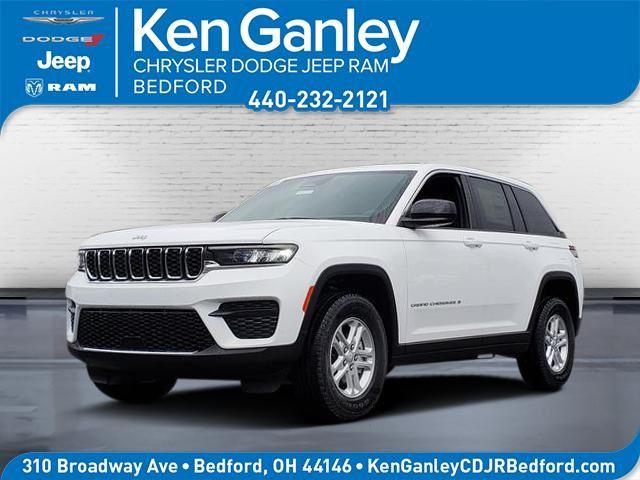 2024 Jeep Grand Cherokee Laredo