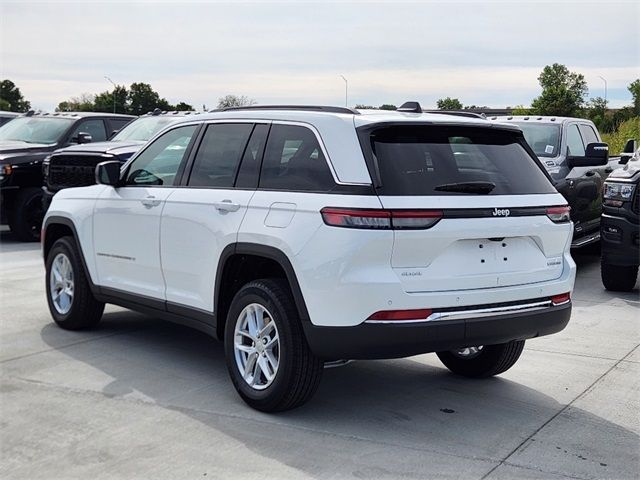 2024 Jeep Grand Cherokee Laredo X