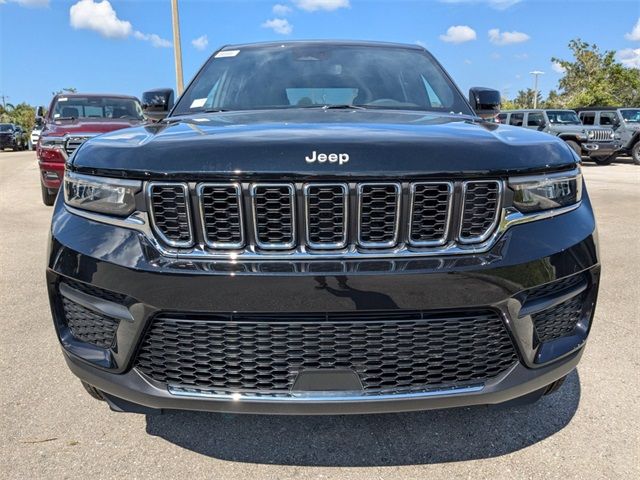 2024 Jeep Grand Cherokee Laredo X