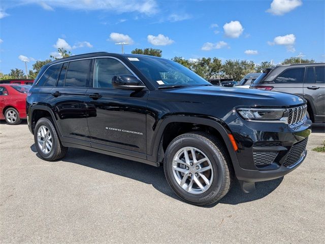 2024 Jeep Grand Cherokee Laredo X