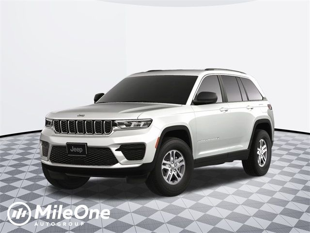 2024 Jeep Grand Cherokee Laredo