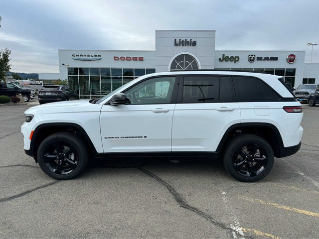 2024 Jeep Grand Cherokee Altitude