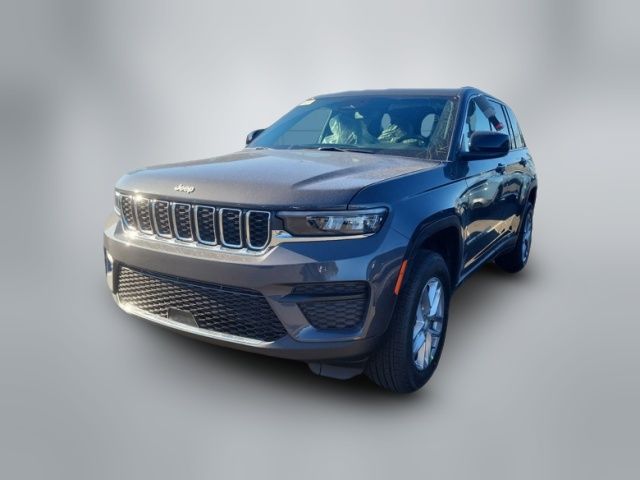 2024 Jeep Grand Cherokee Laredo X