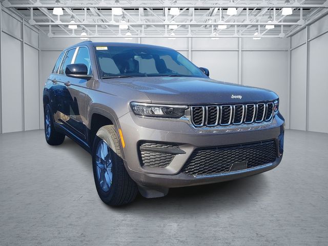 2024 Jeep Grand Cherokee Laredo X