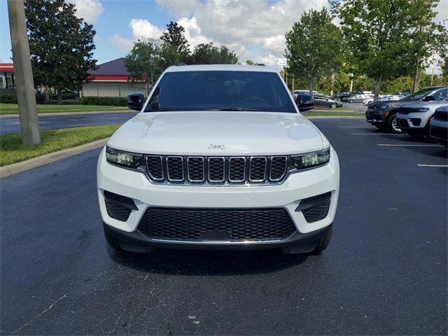 2024 Jeep Grand Cherokee Laredo X