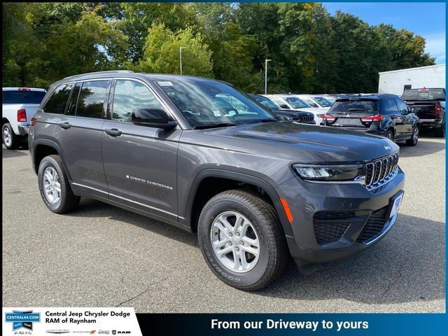 2024 Jeep Grand Cherokee Laredo