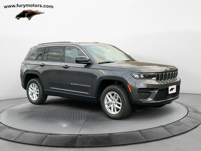 2024 Jeep Grand Cherokee Laredo X