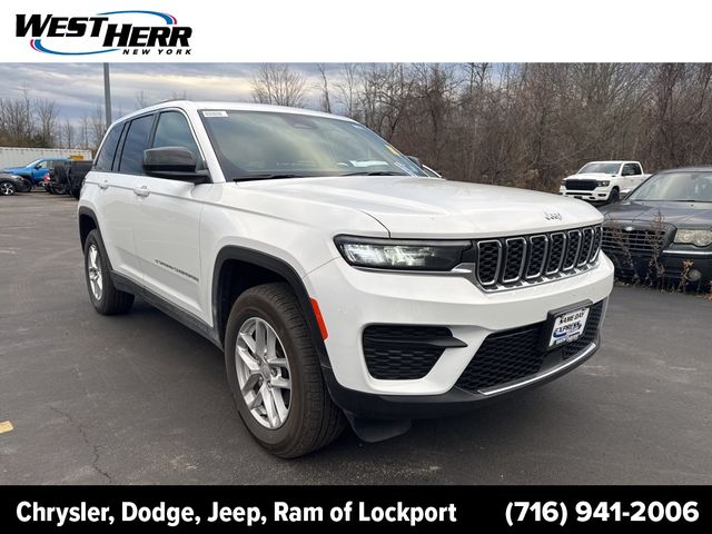 2024 Jeep Grand Cherokee Laredo