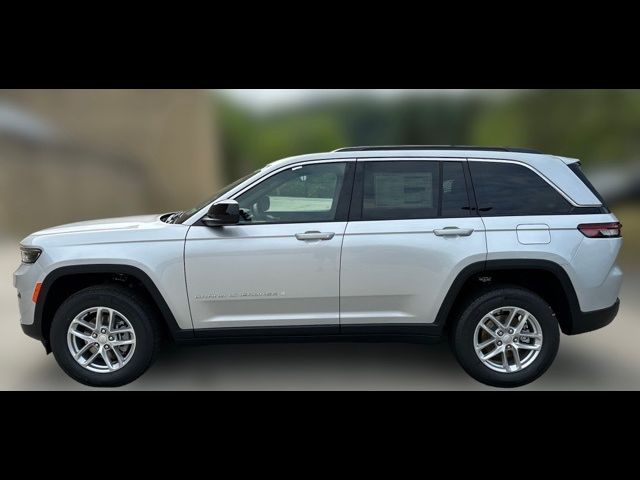 2024 Jeep Grand Cherokee Laredo X