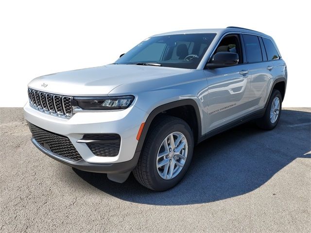 2024 Jeep Grand Cherokee Laredo X