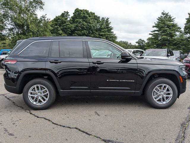 2024 Jeep Grand Cherokee Laredo X