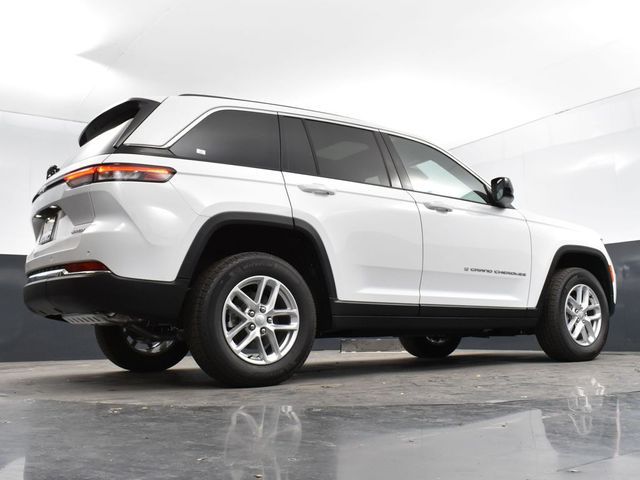 2024 Jeep Grand Cherokee Laredo X