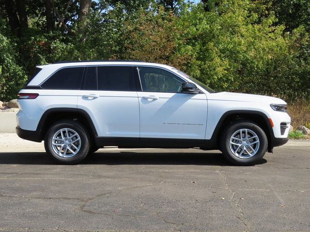 2024 Jeep Grand Cherokee Laredo X