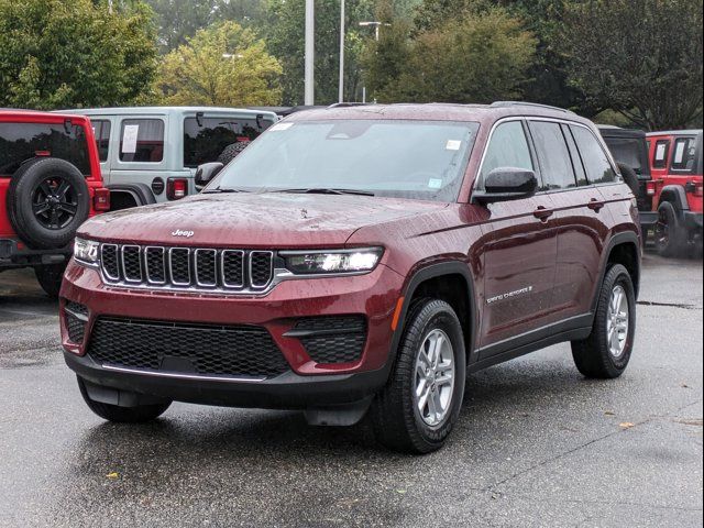 2024 Jeep Grand Cherokee Laredo