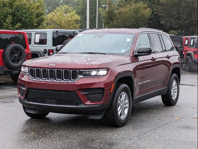 2024 Jeep Grand Cherokee Laredo