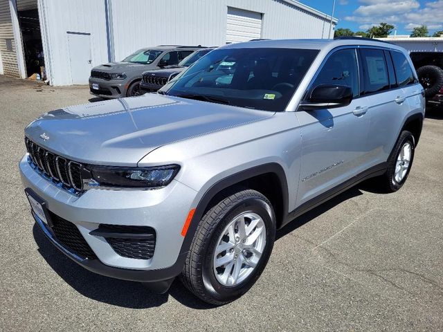 2024 Jeep Grand Cherokee Laredo X