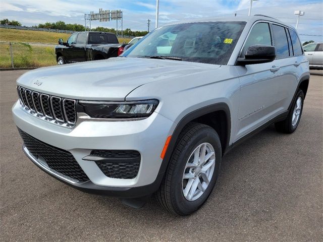 2024 Jeep Grand Cherokee Laredo X