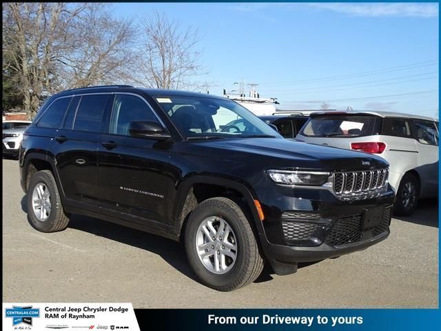 2024 Jeep Grand Cherokee Laredo