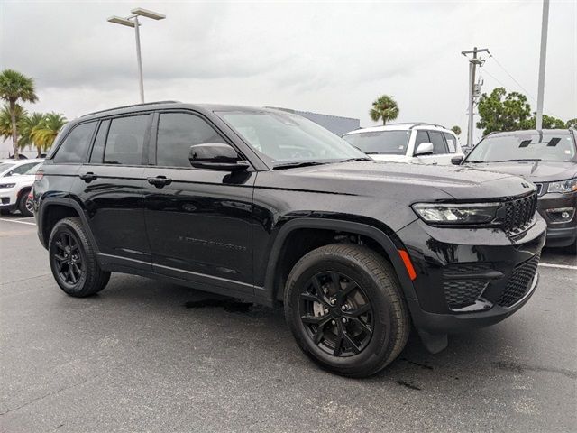 2024 Jeep Grand Cherokee Altitude