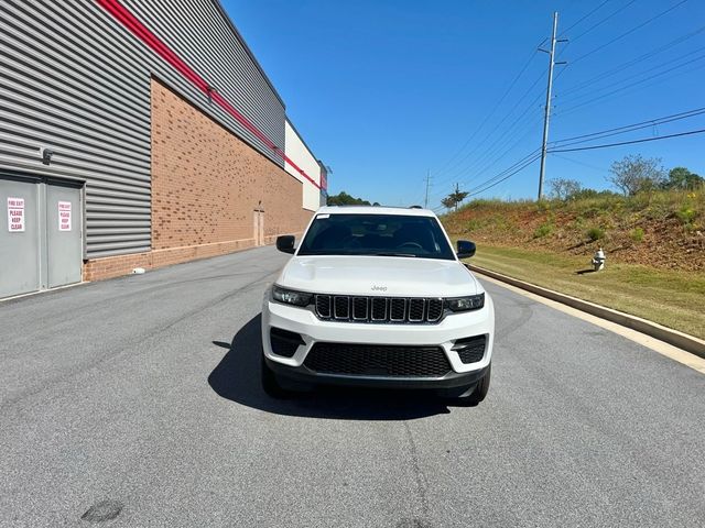 2024 Jeep Grand Cherokee Laredo X