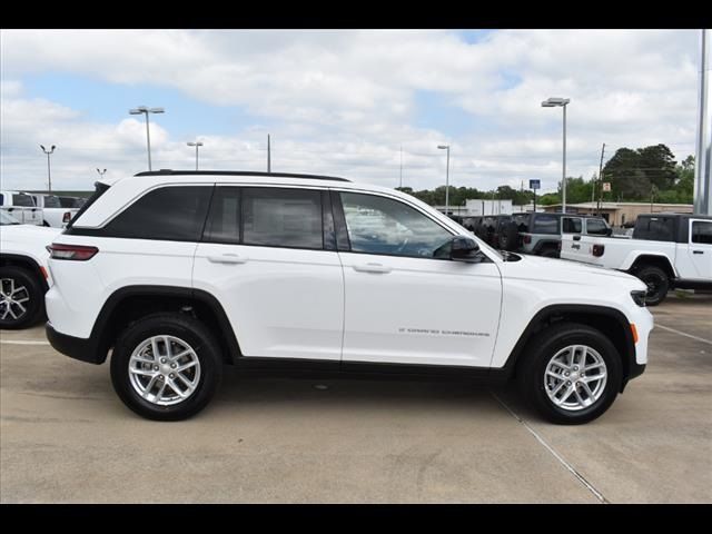 2024 Jeep Grand Cherokee Laredo X