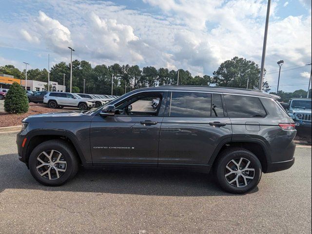 2024 Jeep Grand Cherokee Laredo