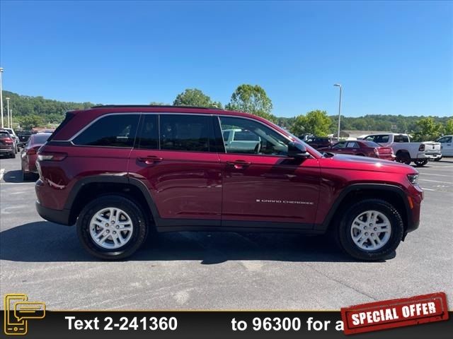 2024 Jeep Grand Cherokee Laredo