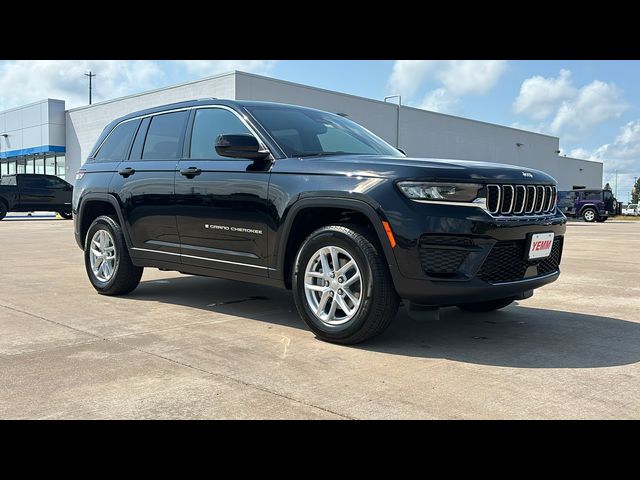 2024 Jeep Grand Cherokee Laredo X