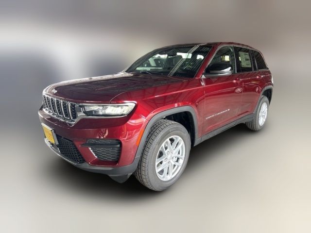 2024 Jeep Grand Cherokee Laredo X