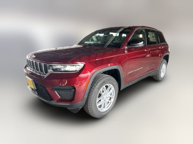 2024 Jeep Grand Cherokee Laredo X