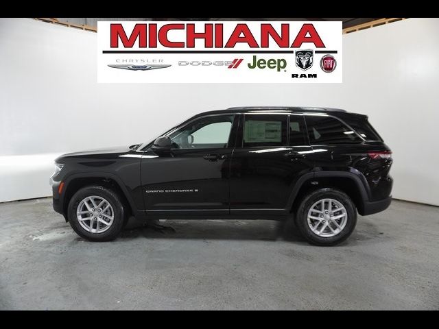 2024 Jeep Grand Cherokee Laredo X