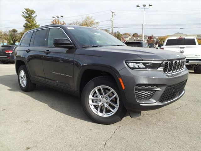 2024 Jeep Grand Cherokee Laredo X