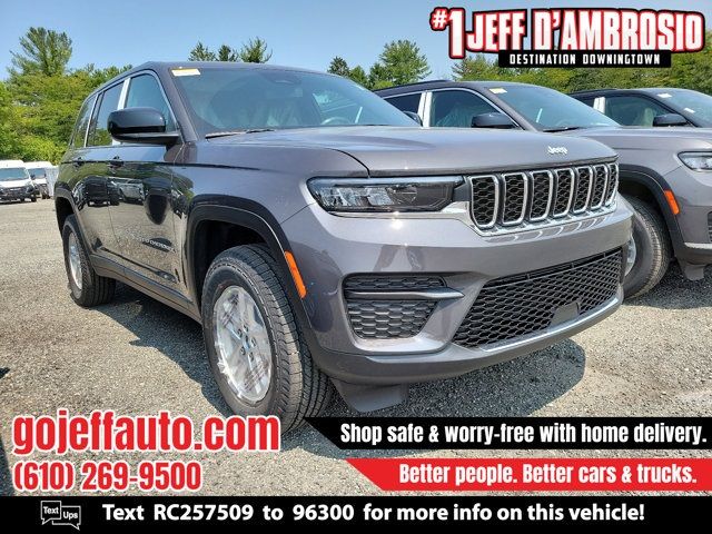 2024 Jeep Grand Cherokee Laredo