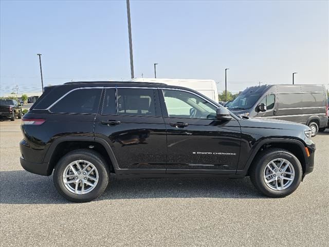 2024 Jeep Grand Cherokee Laredo X