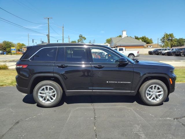 2024 Jeep Grand Cherokee Laredo X