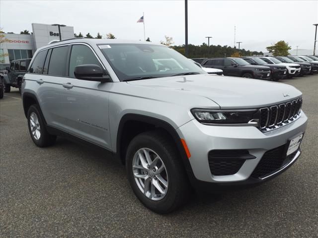 2024 Jeep Grand Cherokee Laredo X