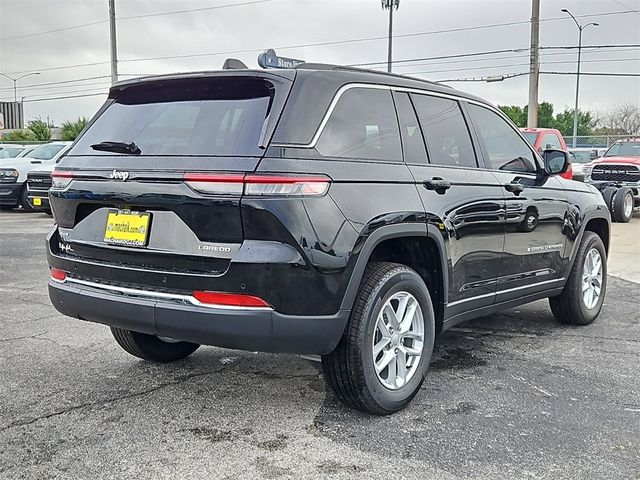 2024 Jeep Grand Cherokee Laredo X