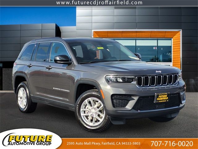 2024 Jeep Grand Cherokee Laredo X