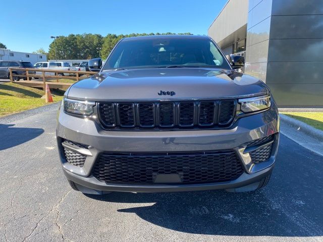 2024 Jeep Grand Cherokee Altitude