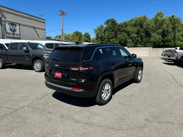 2024 Jeep Grand Cherokee Laredo X