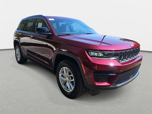 2024 Jeep Grand Cherokee Laredo X