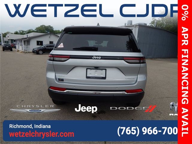 2024 Jeep Grand Cherokee Laredo