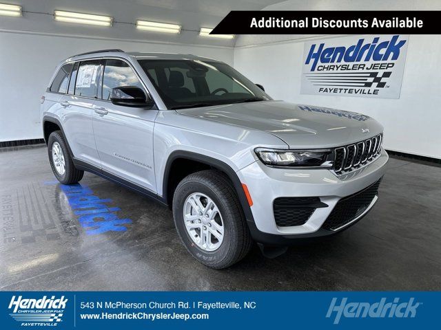 2024 Jeep Grand Cherokee Laredo