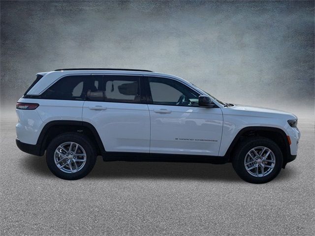 2024 Jeep Grand Cherokee Laredo X