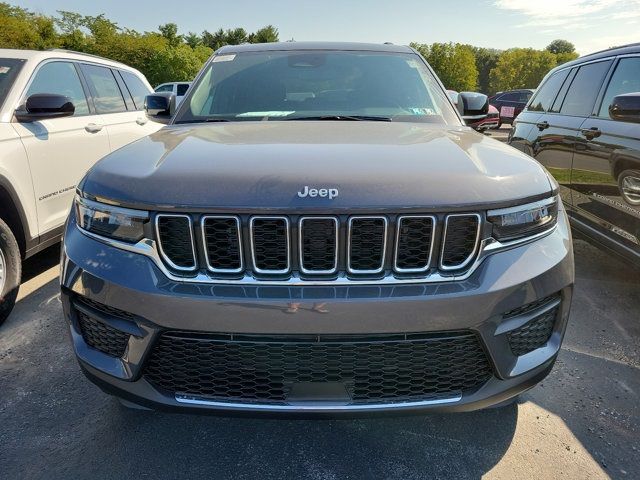 2024 Jeep Grand Cherokee Laredo X