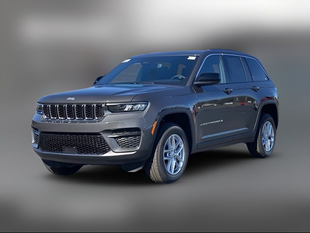 2024 Jeep Grand Cherokee Laredo X