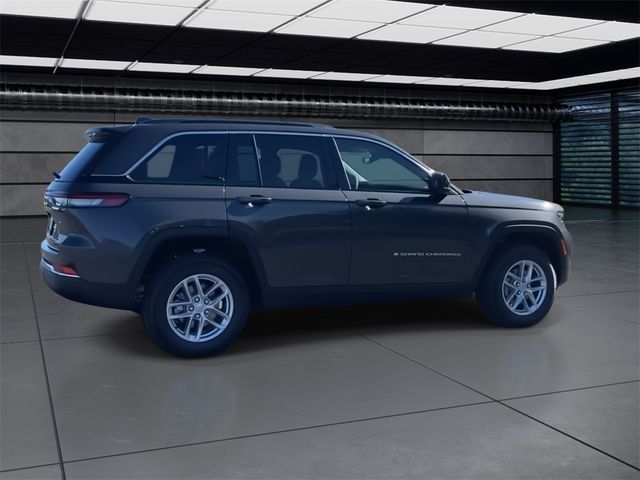 2024 Jeep Grand Cherokee Laredo X