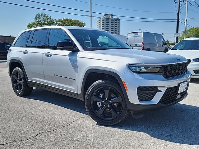 2024 Jeep Grand Cherokee Altitude